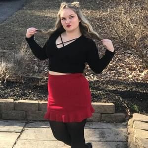 Meet your Posher, Ashlie